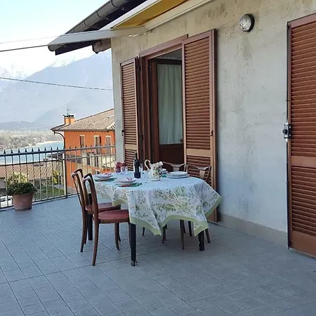 Casa Lena * Gera Lario