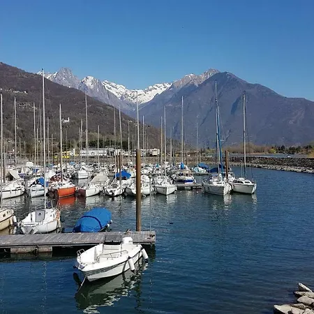 Casa Lena Сasa de vacaciones Gera Lario