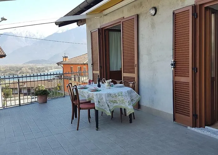 Casa Lena * Gera Lario