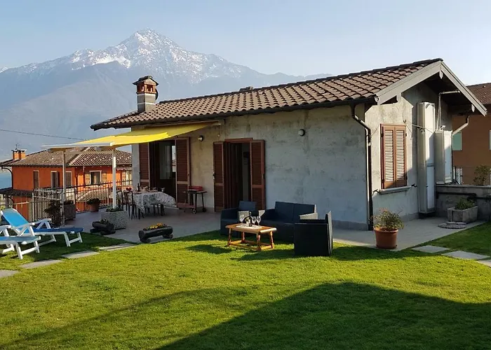 Dom wakacyjny Casa Lena *