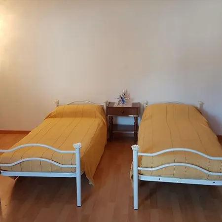 بيت للعطل Casa Lena جيرا لاريو